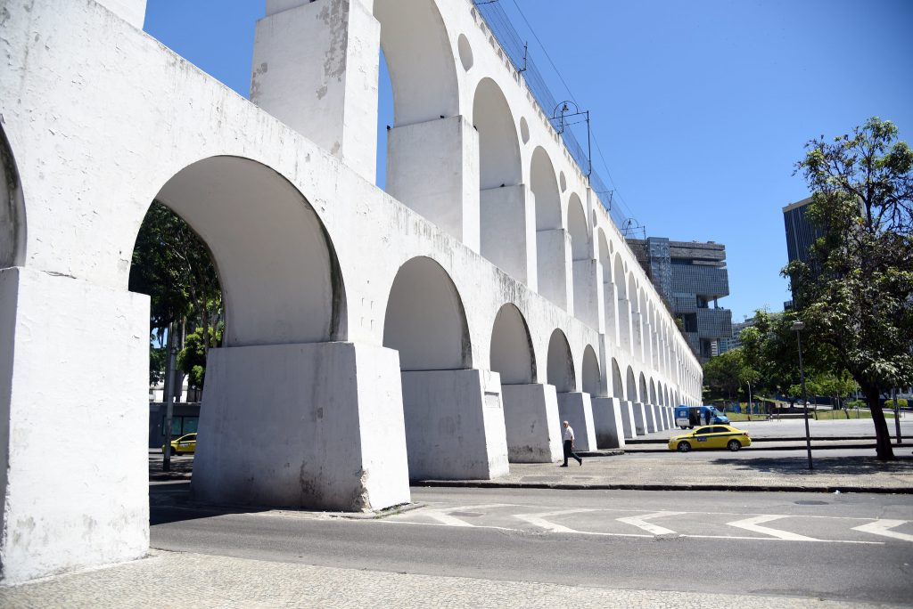 Roteiro De Um Dia Para Curtir O Bairro Da Lapa No Rio De Janeiro