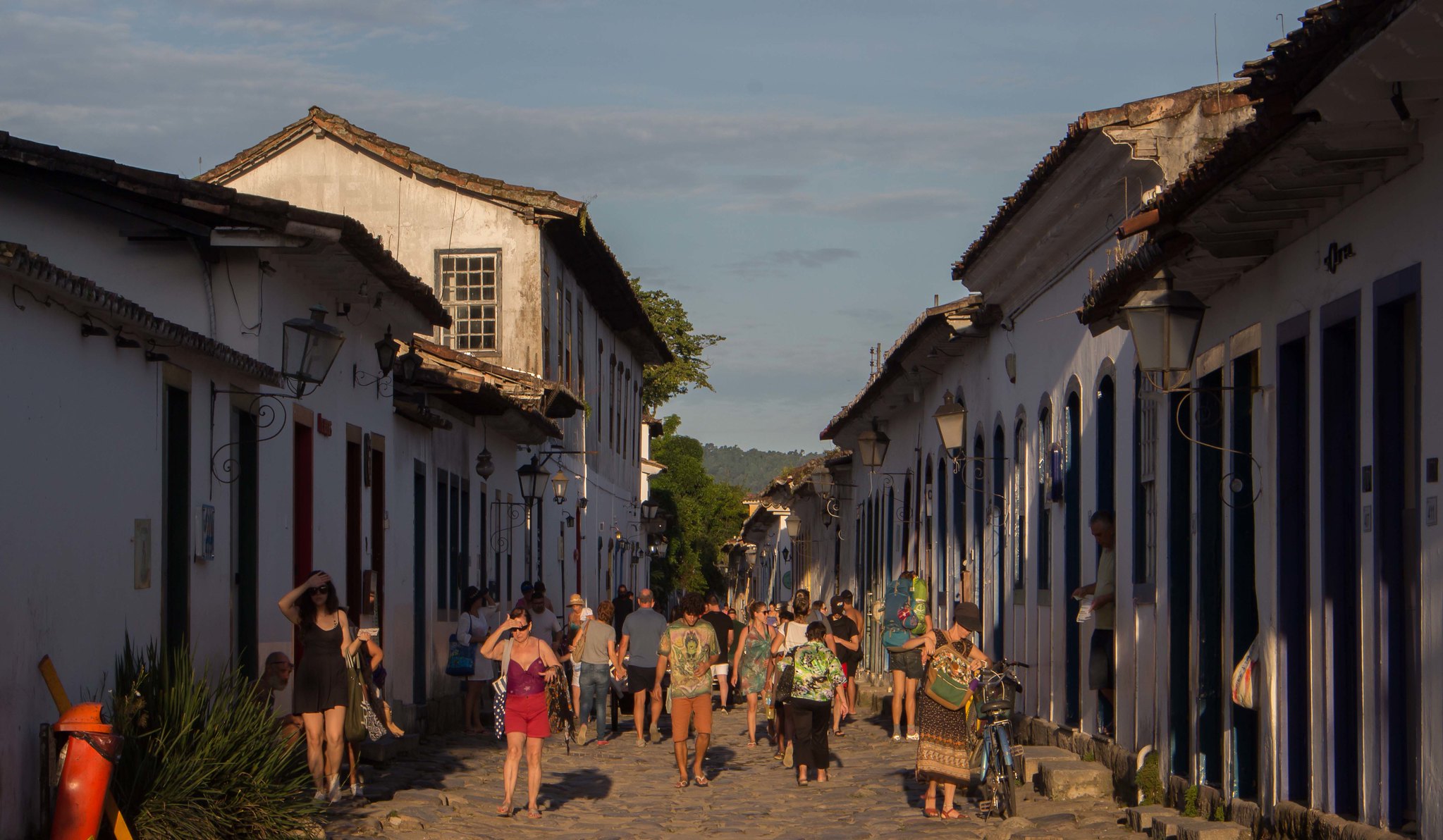 Festa do Divino em Paraty Explorando a História e as Tradições